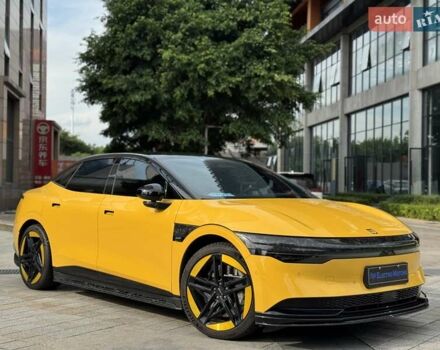 Жовтий Zeekr 007, об'ємом двигуна 0 л та пробігом 11 тис. км за 39999 $, фото 1 на Automoto.ua