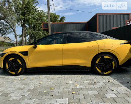 Желтый Zeekr 007, объемом двигателя 0 л и пробегом 1 тыс. км за 42500 $, фото 7 на Automoto.ua