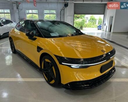 Желтый Zeekr 007, объемом двигателя 0 л и пробегом 4 тыс. км за 34500 $, фото 1 на Automoto.ua