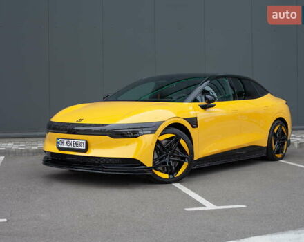 Жовтий Zeekr 007, об'ємом двигуна 0 л та пробігом 1 тис. км за 46500 $, фото 1 на Automoto.ua