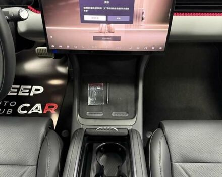 Zeekr 007 2024 в Одессе на Automoto.ua Серый Zeekr 007, объемом двигателя 0 л и пробегом 1 тыс. км за 40500 $, фото 32 на Automoto.ua