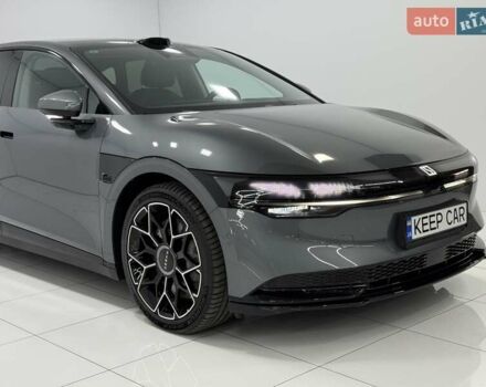 Zeekr 007 2024 в Одессе на Automoto.ua Серый Zeekr 007, объемом двигателя 0 л и пробегом 1 тыс. км за 40500 $, фото 9 на Automoto.ua