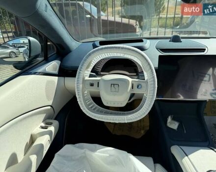 Сірий Zeekr 007, об'ємом двигуна 0 л та пробігом 1 тис. км за 35500 $, фото 14 на Automoto.ua