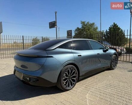Сірий Zeekr 007, об'ємом двигуна 0 л та пробігом 1 тис. км за 35500 $, фото 4 на Automoto.ua