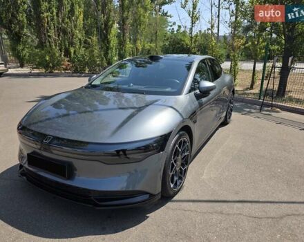 Серый Zeekr 007, объемом двигателя 0 л и пробегом 22 тыс. км за 39900 $, фото 8 на Automoto.ua
