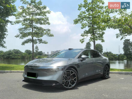 Zeekr 007 2024 в Киеве на Automoto.ua Серый Zeekr 007, объемом двигателя 0 л и пробегом 6 тыс. км за 29900 $, фото 1 на Automoto.ua