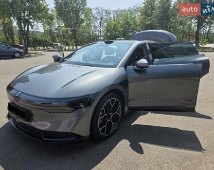 Серый Zeekr 007, объемом двигателя 0 л и пробегом 22 тыс. км за 39900 $, фото 1 на Automoto.ua