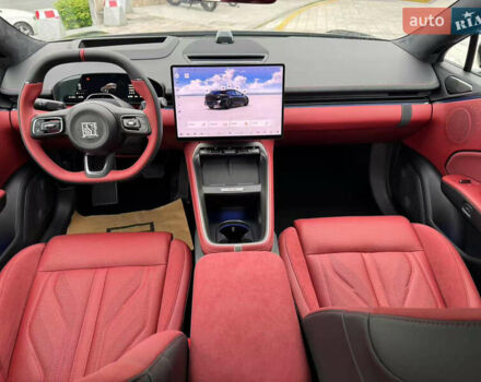 Черный Zeekr 007 GT, объемом двигателя 0 л и пробегом 1 тыс. км за 43999 $, фото 3 на Automoto.ua
