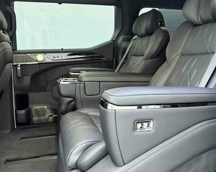 Білий Zeekr 009, об'ємом двигуна 0 л та пробігом 6 тис. км за 69000 $, фото 2 на Automoto.ua