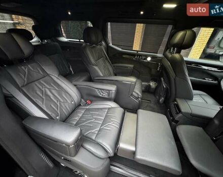 Черный Zeekr 009, объемом двигателя 0 л и пробегом 16 тыс. км за 75000 $, фото 14 на Automoto.ua