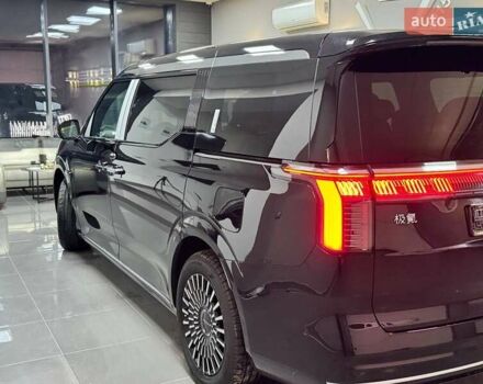 Черный Zeekr 009, объемом двигателя 0 л и пробегом 1 тыс. км за 75799 $, фото 3 на Automoto.ua