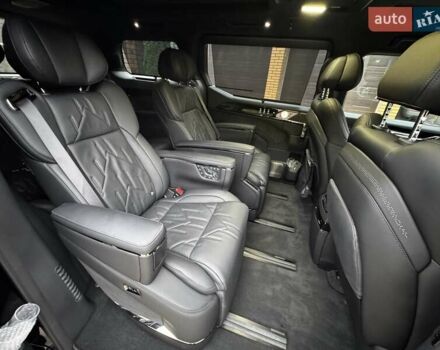 Черный Zeekr 009, объемом двигателя 0 л и пробегом 16 тыс. км за 75000 $, фото 13 на Automoto.ua