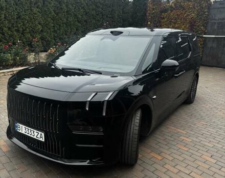 Черный Zeekr 009, объемом двигателя 0 л и пробегом 16 тыс. км за 75000 $, фото 2 на Automoto.ua