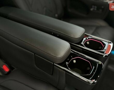 Zeekr 009 2025 года купить новое авто Zeekr 009 2025 года от официального дилера SKM-1 Zeekr фото