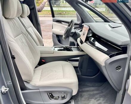 Серый Zeekr 009, объемом двигателя 0 л и пробегом 11 тыс. км за 68999 $, фото 67 на Automoto.ua