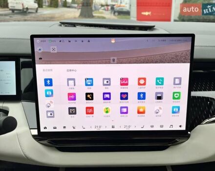 Серый Zeekr 009, объемом двигателя 0 л и пробегом 11 тыс. км за 68999 $, фото 52 на Automoto.ua