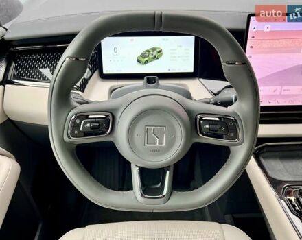 Серый Zeekr 009, объемом двигателя 0 л и пробегом 11 тыс. км за 68999 $, фото 47 на Automoto.ua