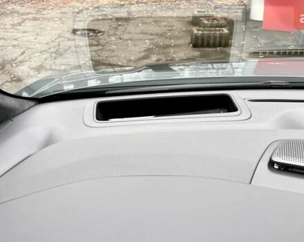 Серый Zeekr 009, объемом двигателя 0 л и пробегом 11 тыс. км за 68999 $, фото 46 на Automoto.ua