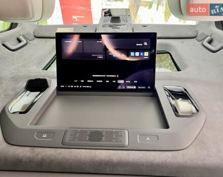 Серый Zeekr 009, объемом двигателя 0 л и пробегом 11 тыс. км за 68999 $, фото 39 на Automoto.ua