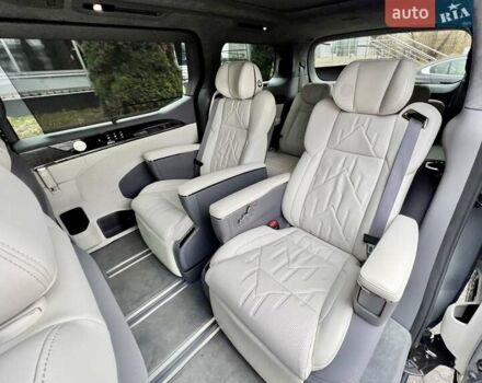 Серый Zeekr 009, объемом двигателя 0 л и пробегом 11 тыс. км за 68999 $, фото 36 на Automoto.ua