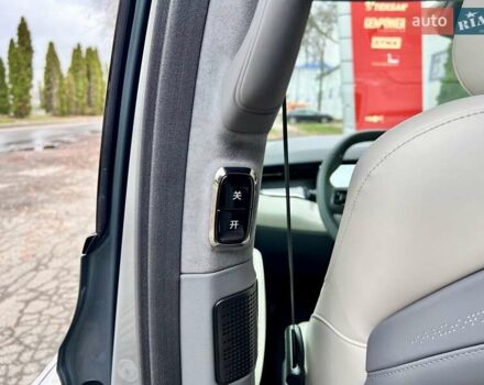 Серый Zeekr 009, объемом двигателя 0 л и пробегом 11 тыс. км за 68999 $, фото 38 на Automoto.ua