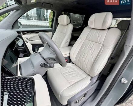 Серый Zeekr 009, объемом двигателя 0 л и пробегом 11 тыс. км за 68999 $, фото 30 на Automoto.ua