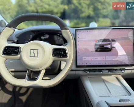 Белый Zeekr 7X, объемом двигателя 0 л и пробегом 7 тыс. км за 38200 $, фото 5 на Automoto.ua