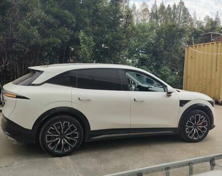 Білий Zeekr 7X, об'ємом двигуна 0 л та пробігом 19 тис. км за 33600 $, фото 3 на Automoto.ua