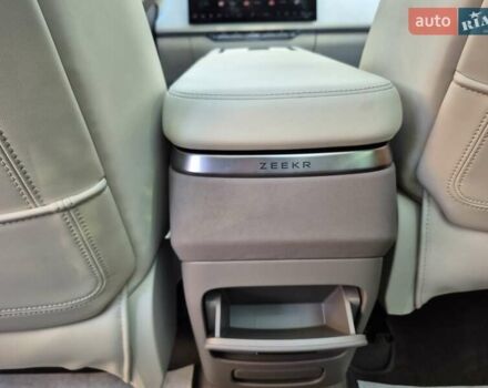 Zeekr 7X 2024 у Броварах на Automoto.ua Білий Zeekr 7X, об'ємом двигуна 0 л та пробігом 3 тис. км за 38500 $, фото 37 на Automoto.ua