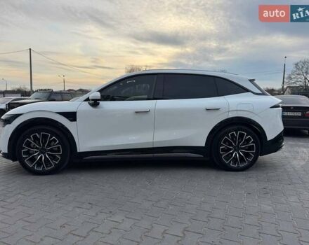 Белый Zeekr 7X, объемом двигателя 0 л и пробегом 10 тыс. км за 43500 $, фото 1 на Automoto.ua