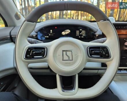 Zeekr 7X 2024 у Броварах на Automoto.ua Білий Zeekr 7X, об'ємом двигуна 0 л та пробігом 3 тис. км за 38500 $, фото 13 на Automoto.ua