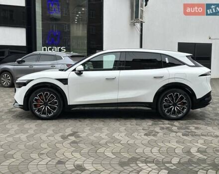 Белый Zeekr 7X, объемом двигателя 0 л и пробегом 1 тыс. км за 46500 $, фото 3 на Automoto.ua