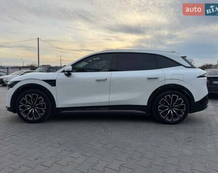 Белый Zeekr 7X, объемом двигателя 0 л и пробегом 10 тыс. км за 43500 $, фото 2 на Automoto.ua