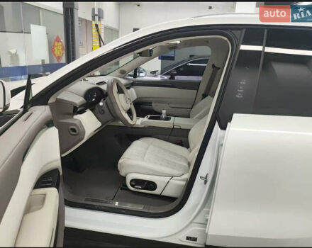 Білий Zeekr 7X, об'ємом двигуна 0 л та пробігом 4 тис. км за 41000 $, фото 9 на Automoto.ua