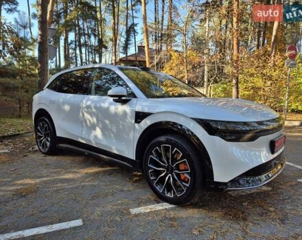 Zeekr 7X 2024 у Броварах на Automoto.ua Білий Zeekr 7X, об'ємом двигуна 0 л та пробігом 3 тис. км за 38500 $, фото 9 на Automoto.ua
