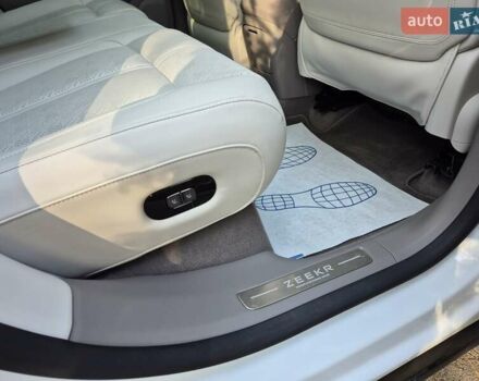 Zeekr 7X 2024 у Броварах на Automoto.ua Білий Zeekr 7X, об'ємом двигуна 0 л та пробігом 3 тис. км за 38500 $, фото 41 на Automoto.ua