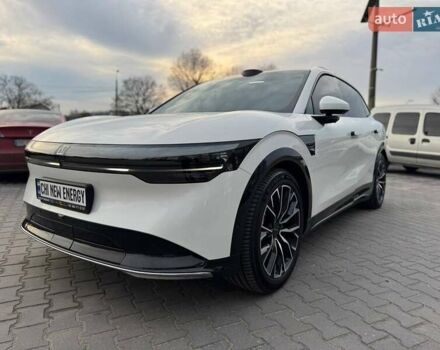 Белый Zeekr 7X, объемом двигателя 0 л и пробегом 10 тыс. км за 43500 $, фото 24 на Automoto.ua