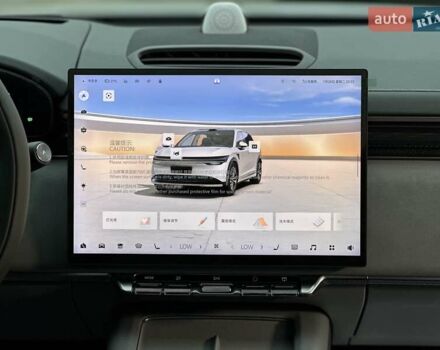 Білий Zeekr 7X, об'ємом двигуна 0 л та пробігом 1 тис. км за 46900 $, фото 27 на Automoto.ua