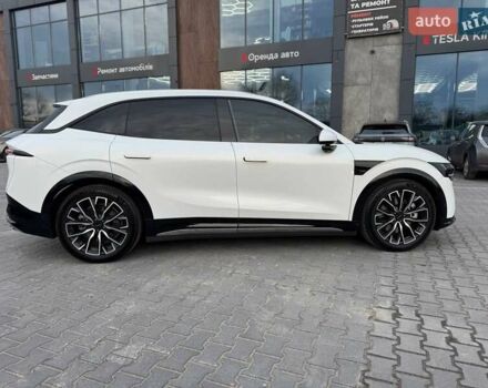 Белый Zeekr 7X, объемом двигателя 0 л и пробегом 10 тыс. км за 43500 $, фото 7 на Automoto.ua