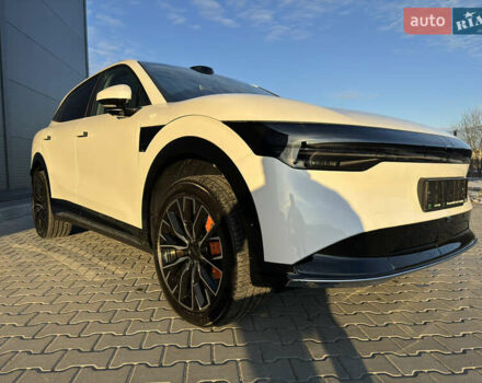 Белый Zeekr 7X, объемом двигателя 0 л и пробегом 1 тыс. км за 39999 $, фото 8 на Automoto.ua