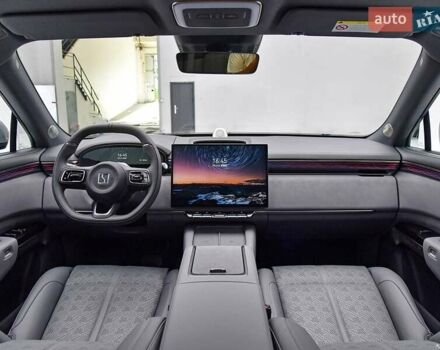 Білий Zeekr 7X, об'ємом двигуна 0 л та пробігом 1 тис. км за 38599 $, фото 6 на Automoto.ua