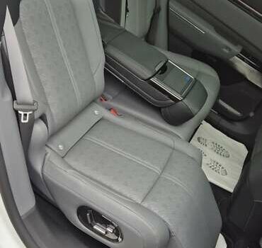 Белый Zeekr 7X, объемом двигателя 0 л и пробегом 1 тыс. км за 42500 $, фото 27 на Automoto.ua