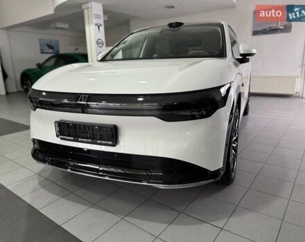 Zeekr 7X 2025 в Одессе на Automoto.ua Белый Zeekr 7X, объемом двигателя 0 л и пробегом 1 тыс. км за 48900 $, фото 8 на Automoto.ua
