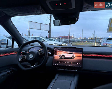 Белый Zeekr 7X, объемом двигателя 0 л и пробегом 1 тыс. км за 40500 $, фото 18 на Automoto.ua