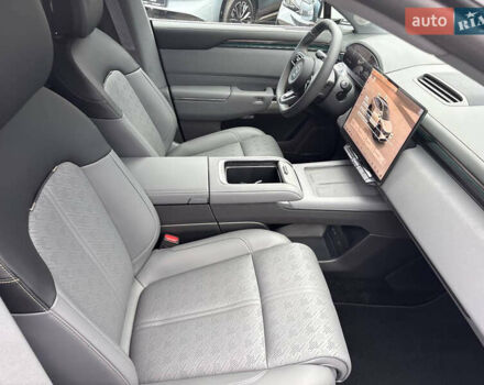 Белый Zeekr 7X, объемом двигателя 0 л и пробегом 1 тыс. км за 42500 $, фото 27 на Automoto.ua