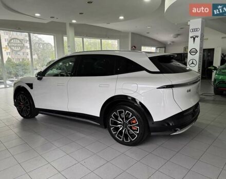 Zeekr 7X 2025 в Одессе на Automoto.ua Белый Zeekr 7X, объемом двигателя 0 л и пробегом 1 тыс. км за 48900 $, фото 6 на Automoto.ua
