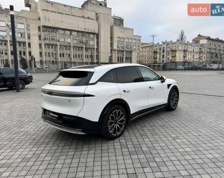 Белый Zeekr 7X, объемом двигателя 0 л и пробегом 1 тыс. км за 43500 $, фото 6 на Automoto.ua