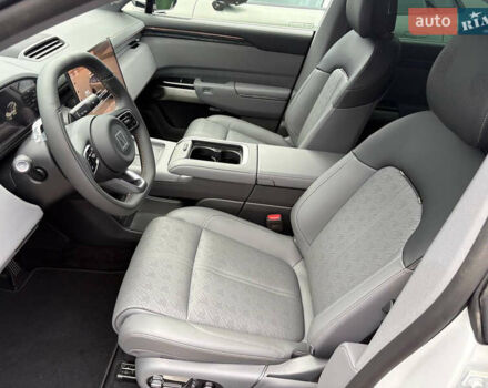 Белый Zeekr 7X, объемом двигателя 0 л и пробегом 1 тыс. км за 42500 $, фото 15 на Automoto.ua