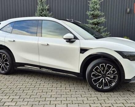 Белый Zeekr 7X, объемом двигателя 0 л и пробегом 1 тыс. км за 42500 $, фото 9 на Automoto.ua