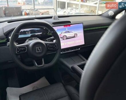 Белый Zeekr 7X, объемом двигателя 0 л и пробегом 1 тыс. км за 37499 $, фото 11 на Automoto.ua